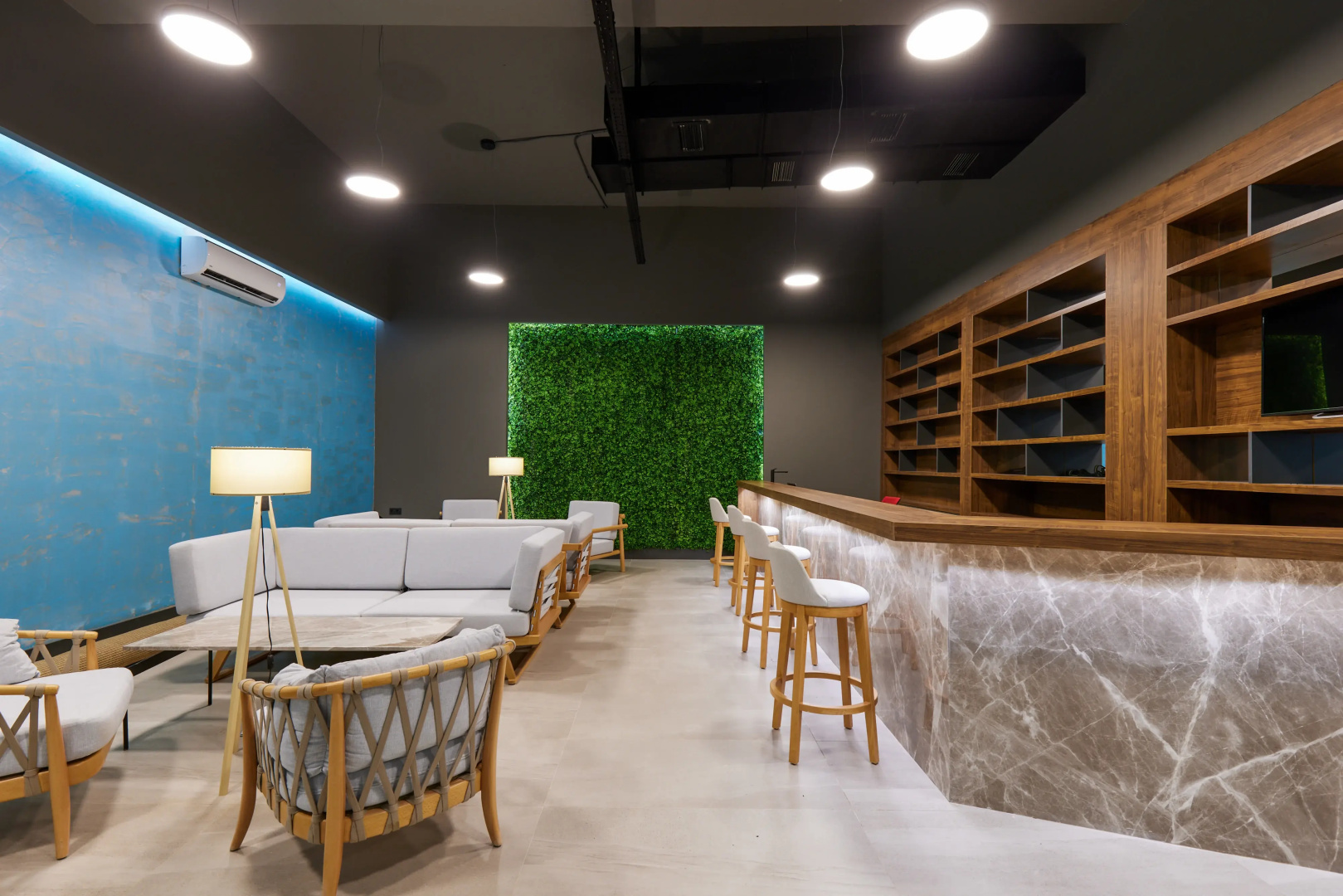 Апарт-отель Bayview Hills Luxury Residences