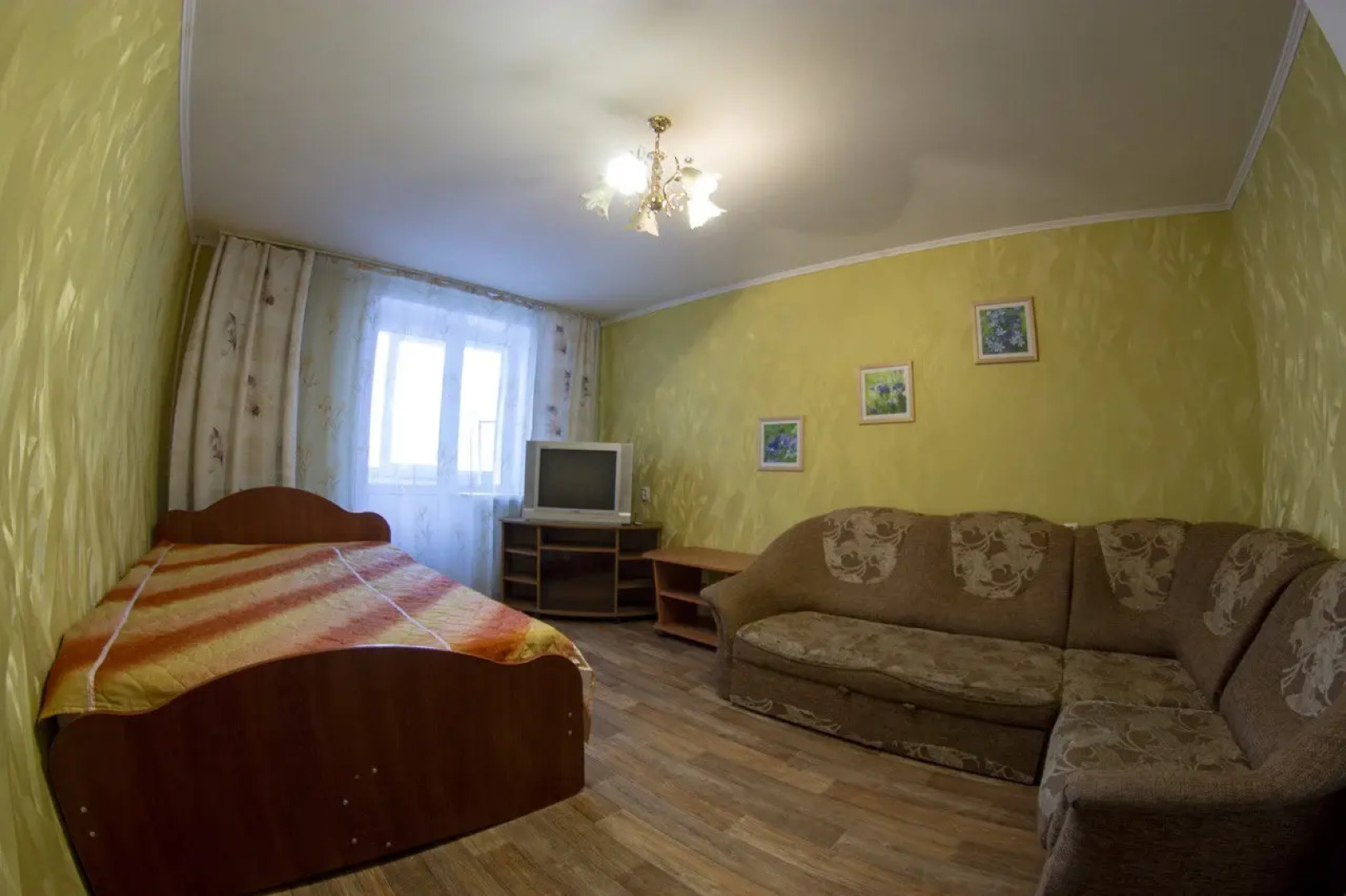 Апартаменты на улице Максима Горького 144