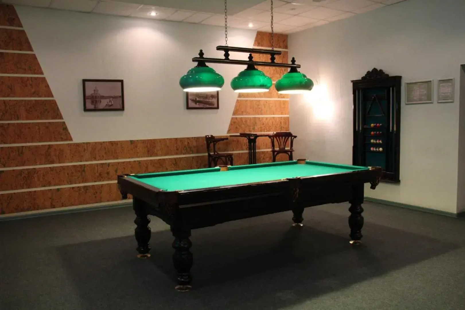 Отель Надеждинский