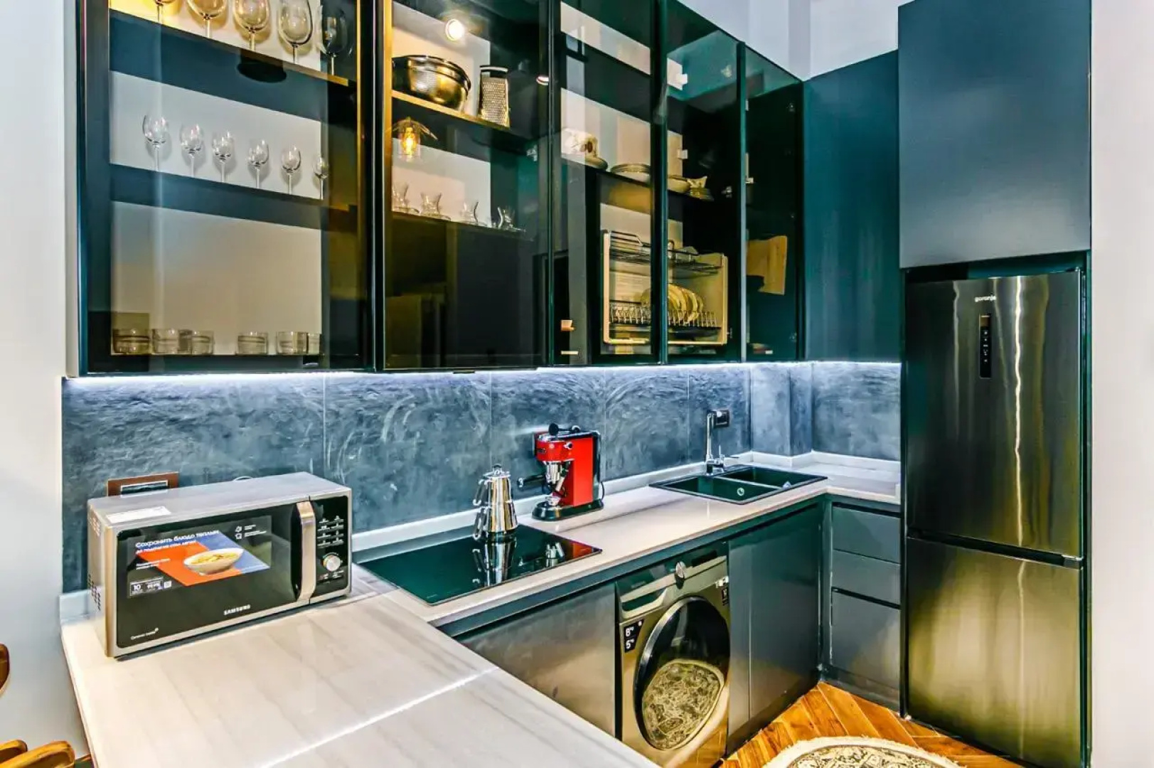 Апартаменты Luxury 1 bed Knightsbridge Residence White City