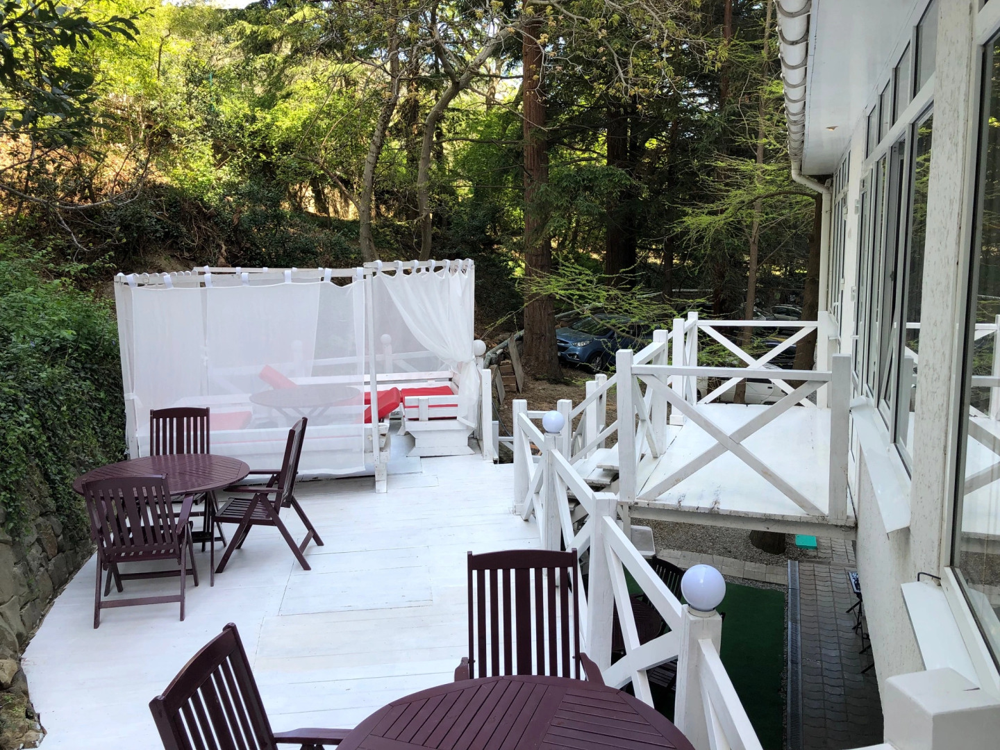 Royal Nikita Apartments