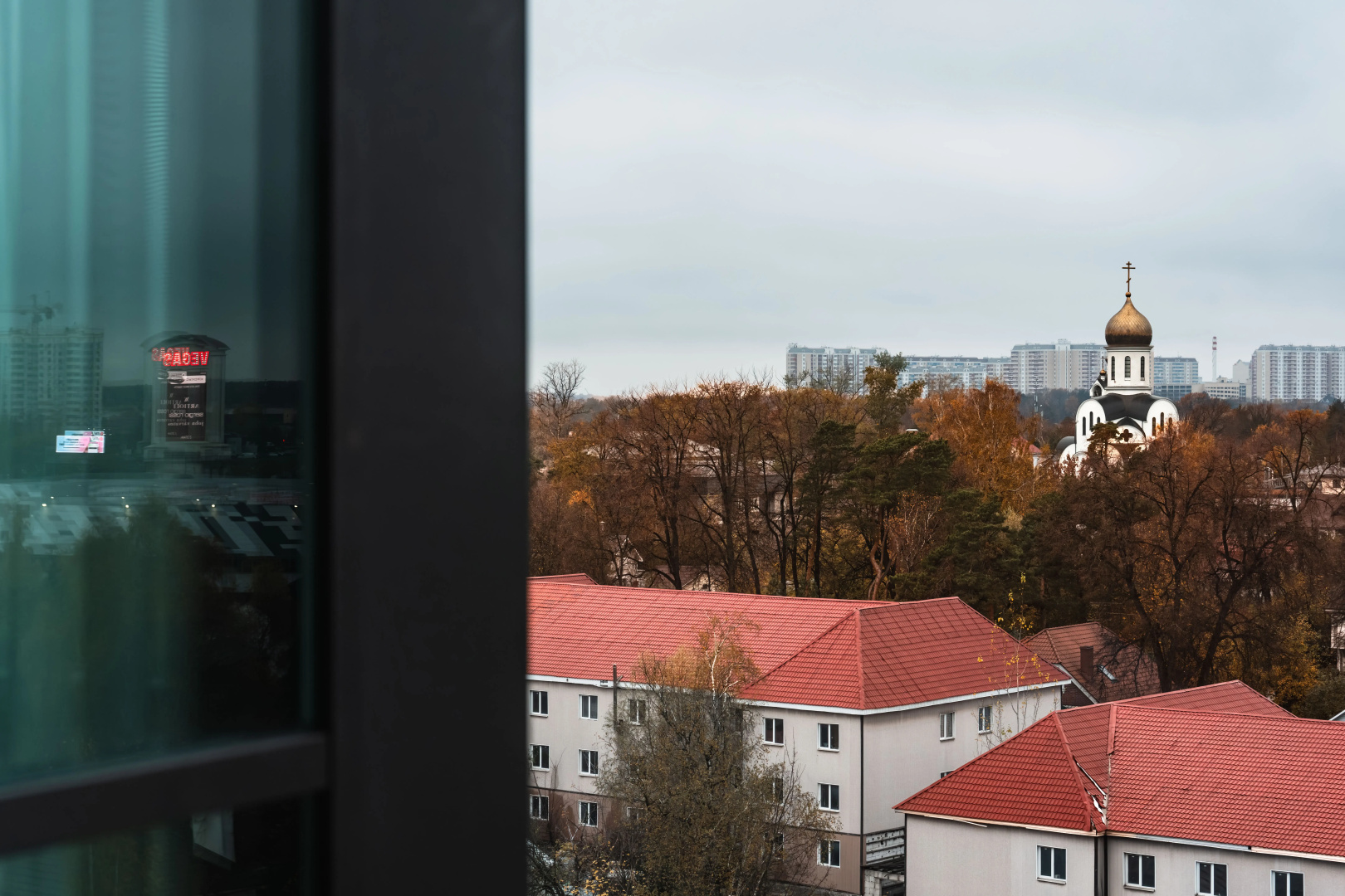 Апартаменты SKY INN Color Blue