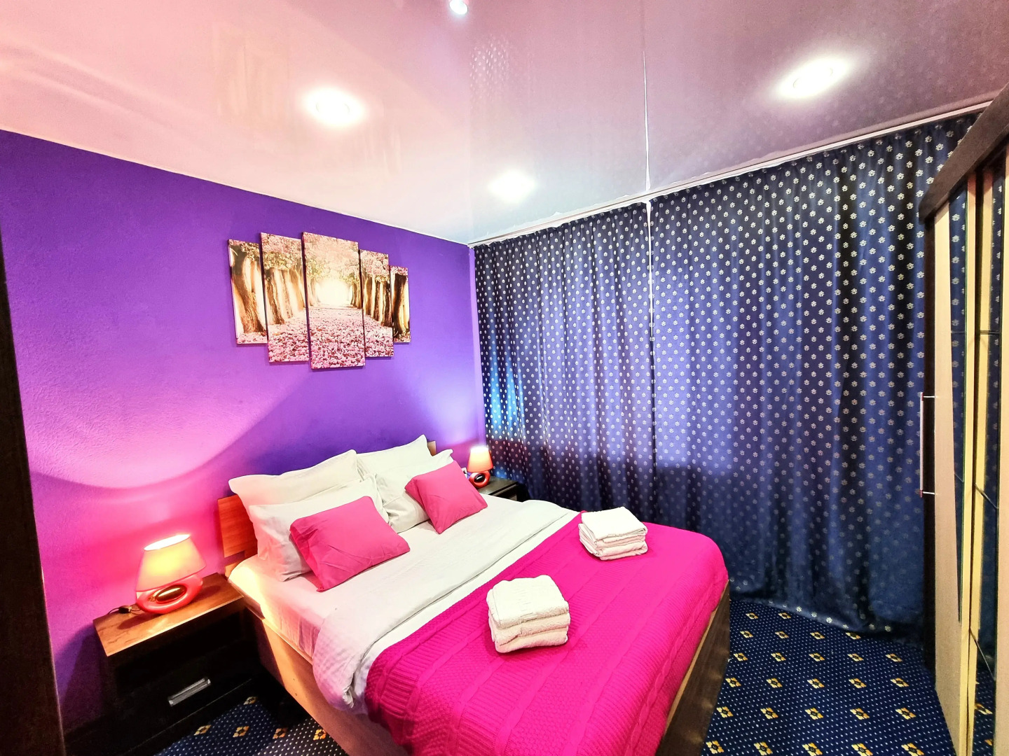 Апартаменты на Первопроходцев 2-х комнатные