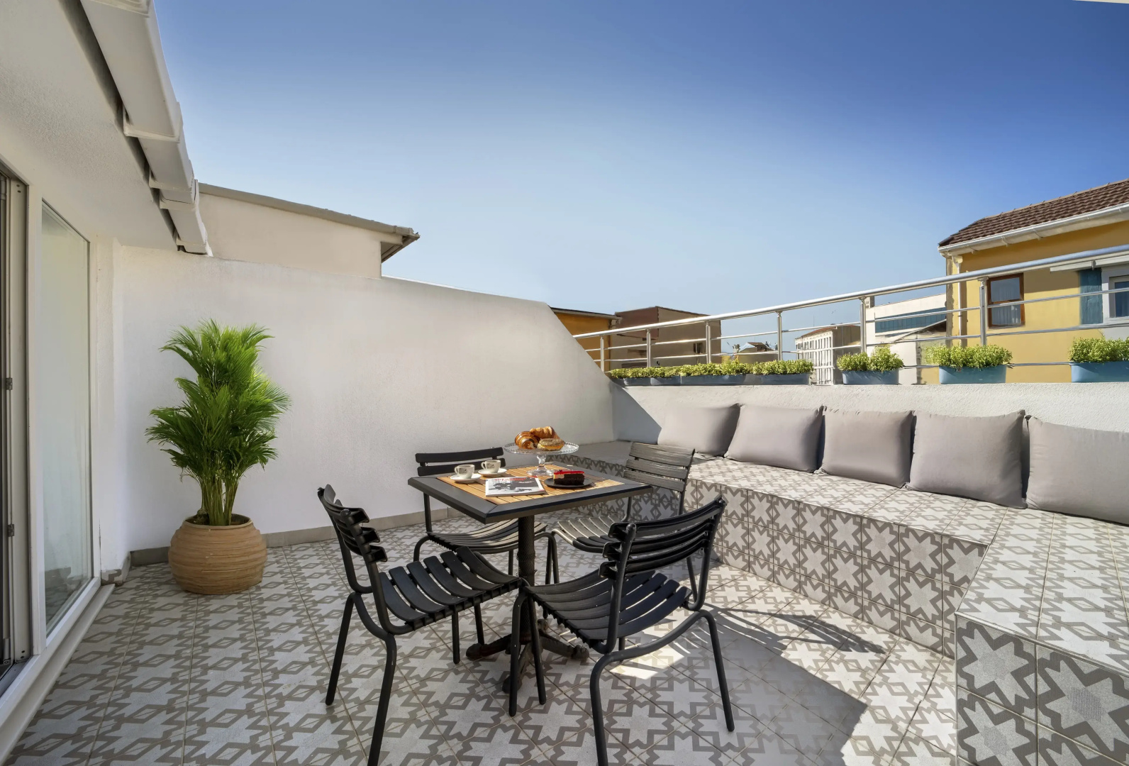 Orka Taksim Apart Hotel