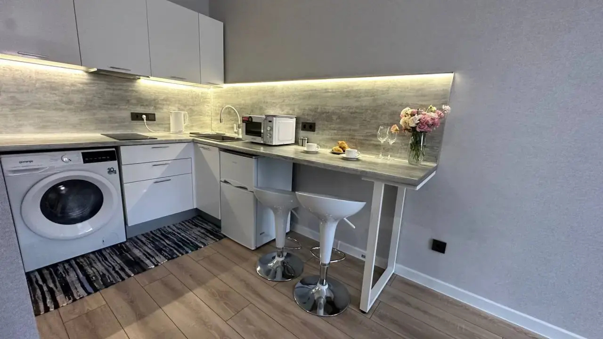 Квартира жёлтая Беличенко 92к4