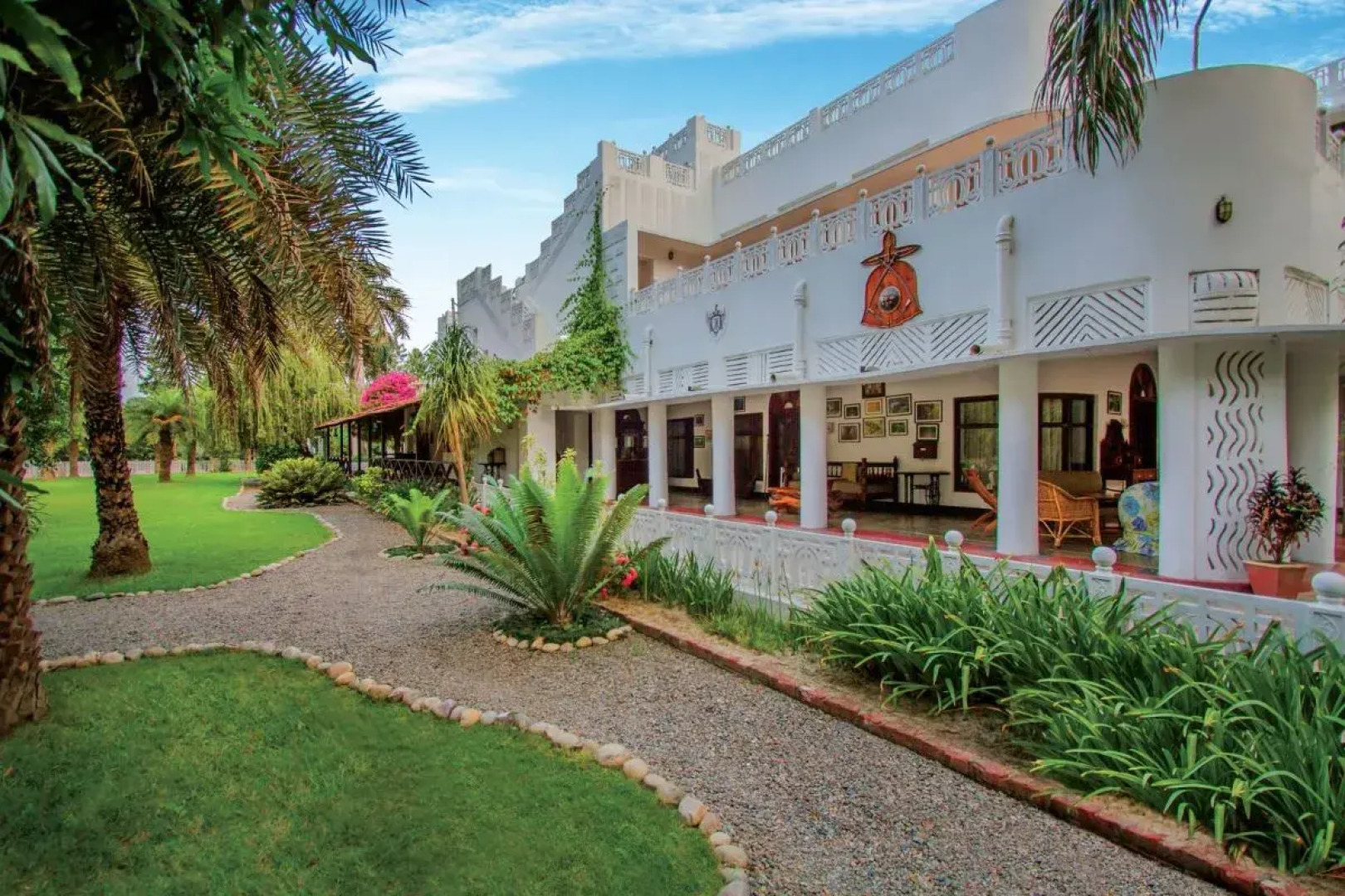 Отель Jaagir Lodge Dudhwa