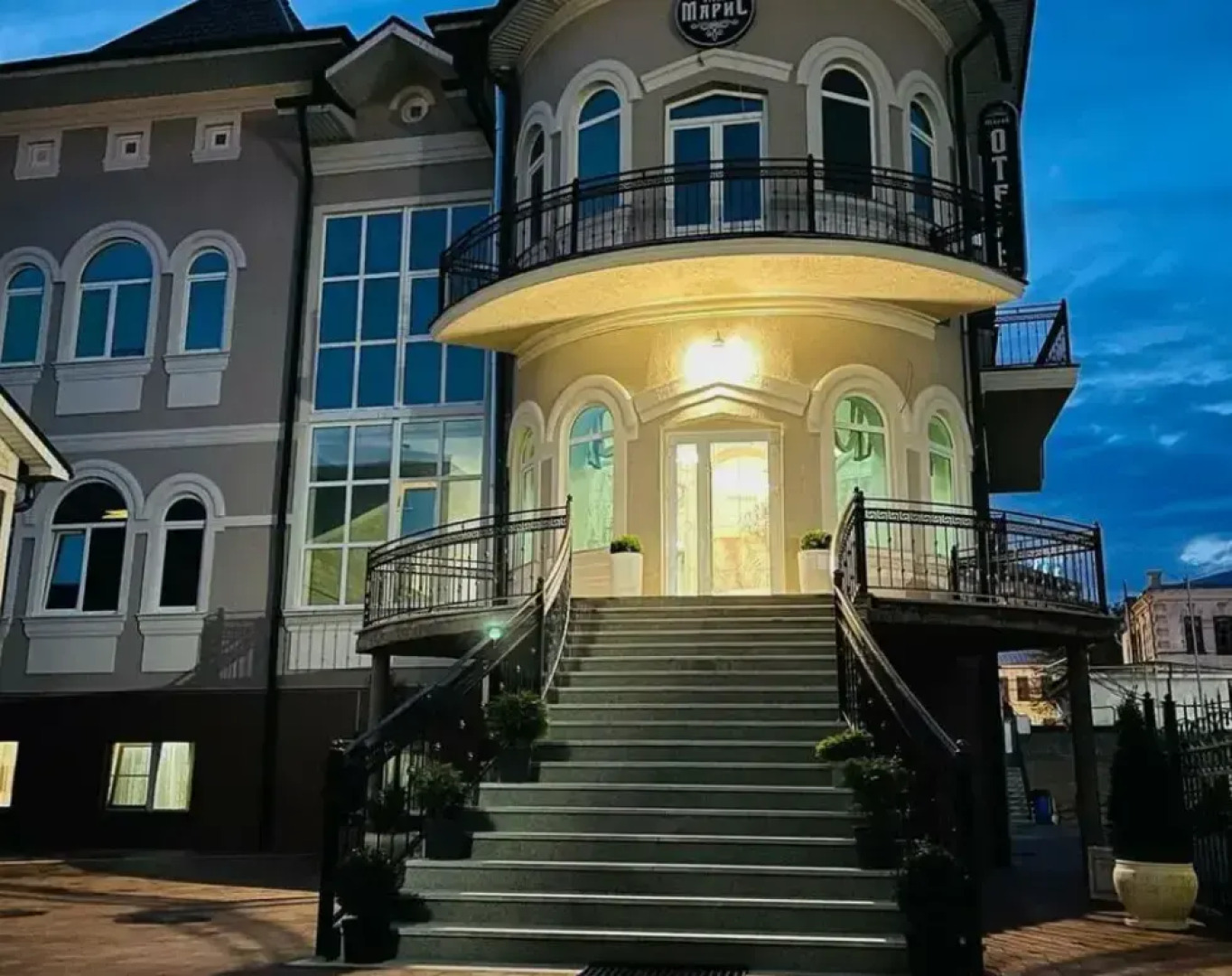 Отель МариС