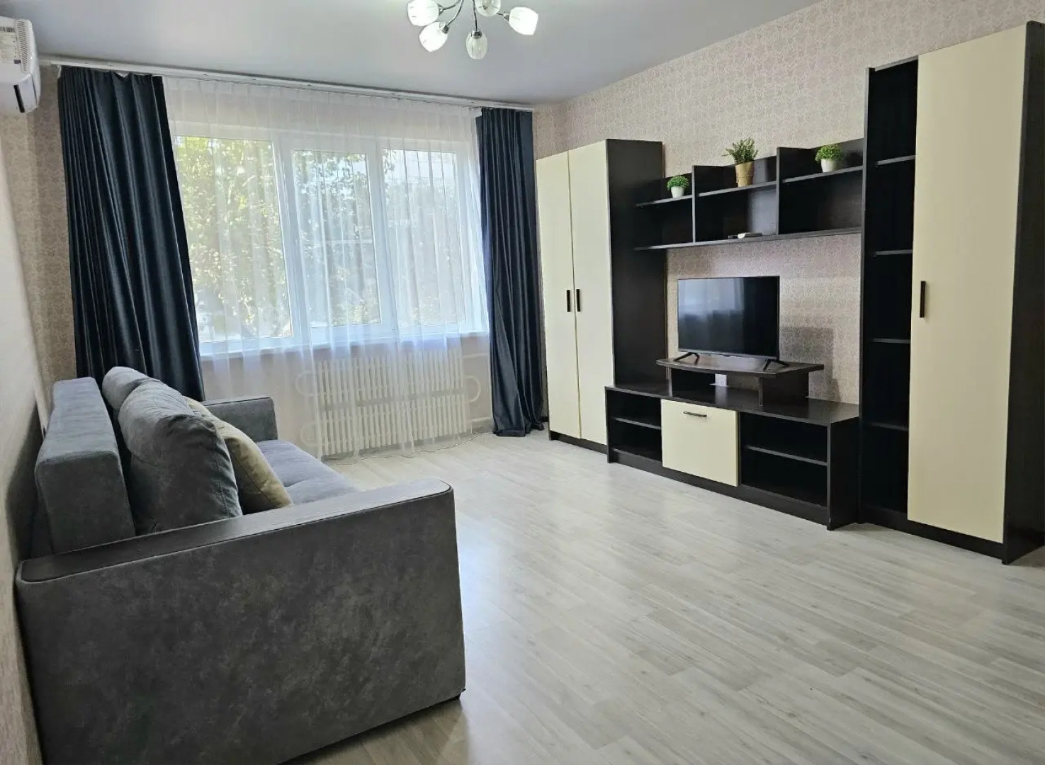 Апартаменты Best Guest House на Константина Симонова