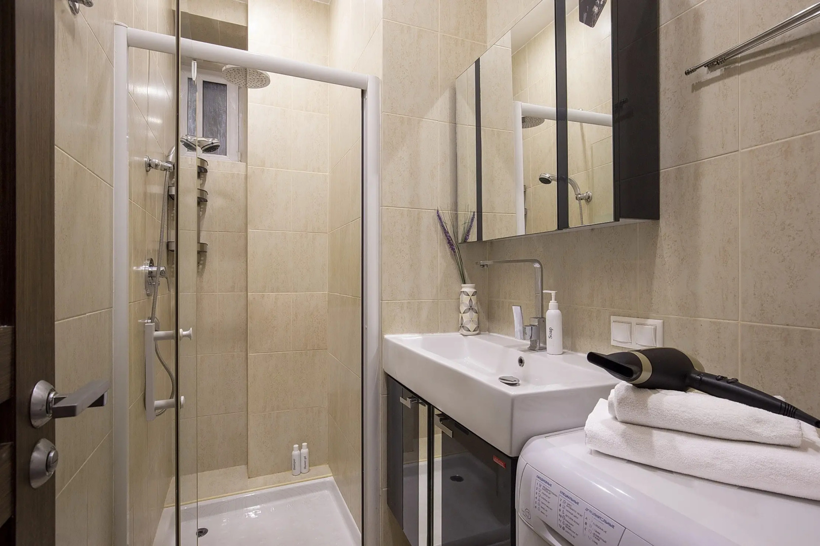 Апартаменты Город Рек у площади Бехтерева