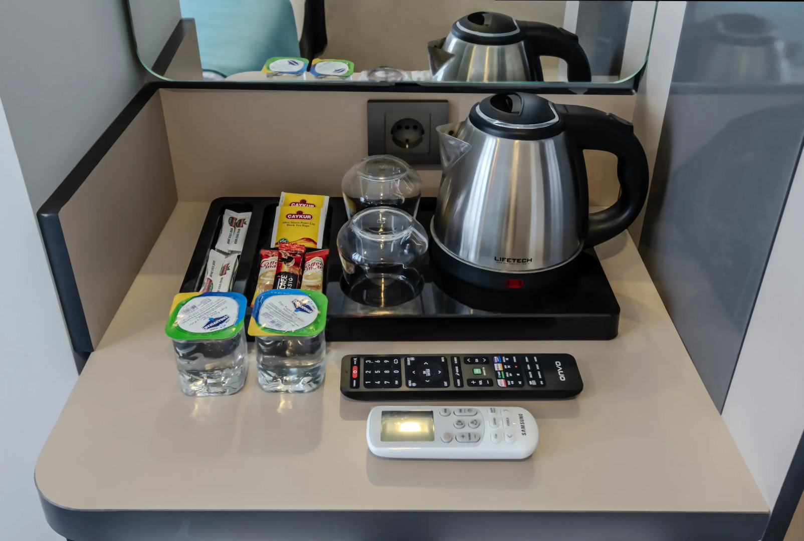 Отель Solin Airport Hotel