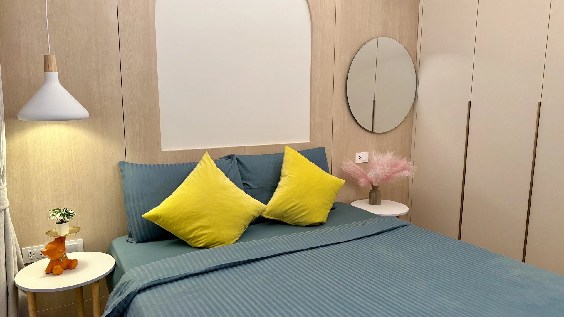 Квартира Новая с двумя спальнями  и бассейном  у моря пляж Камала