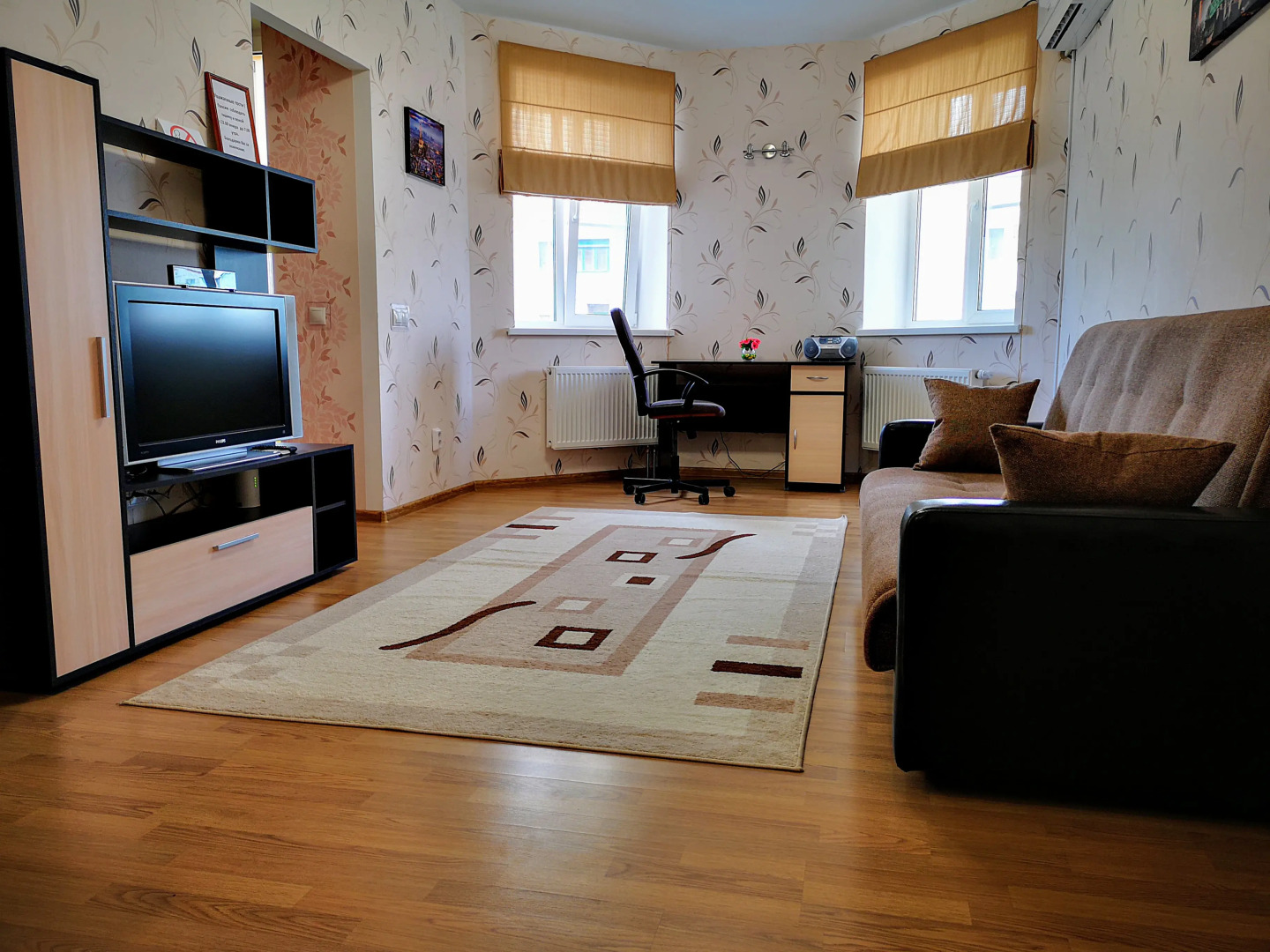 Апартаменты на Пархоменко 8