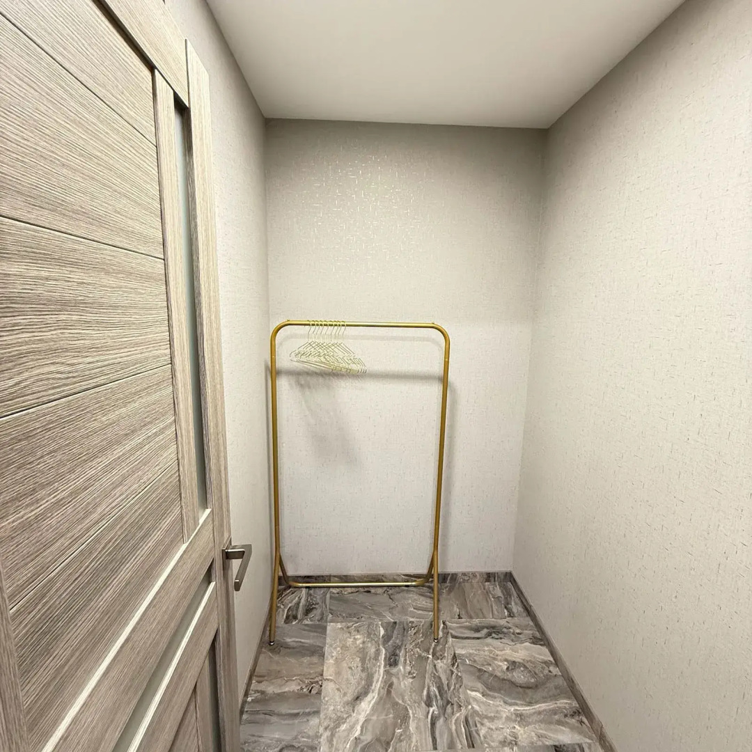 Квартира Луначарского 216