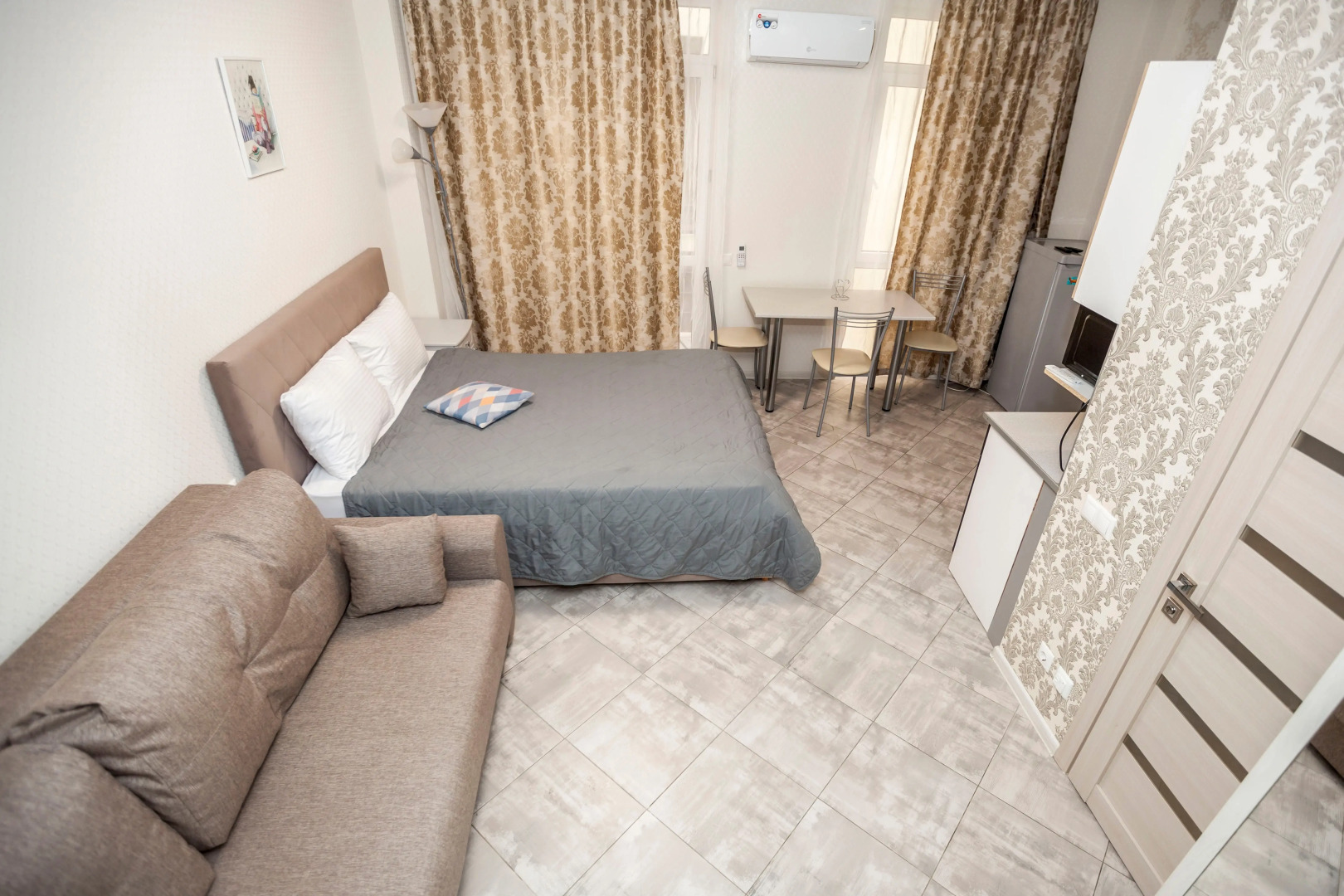 Апартаменты More Rooms ЖК Сорренто Парк апр122