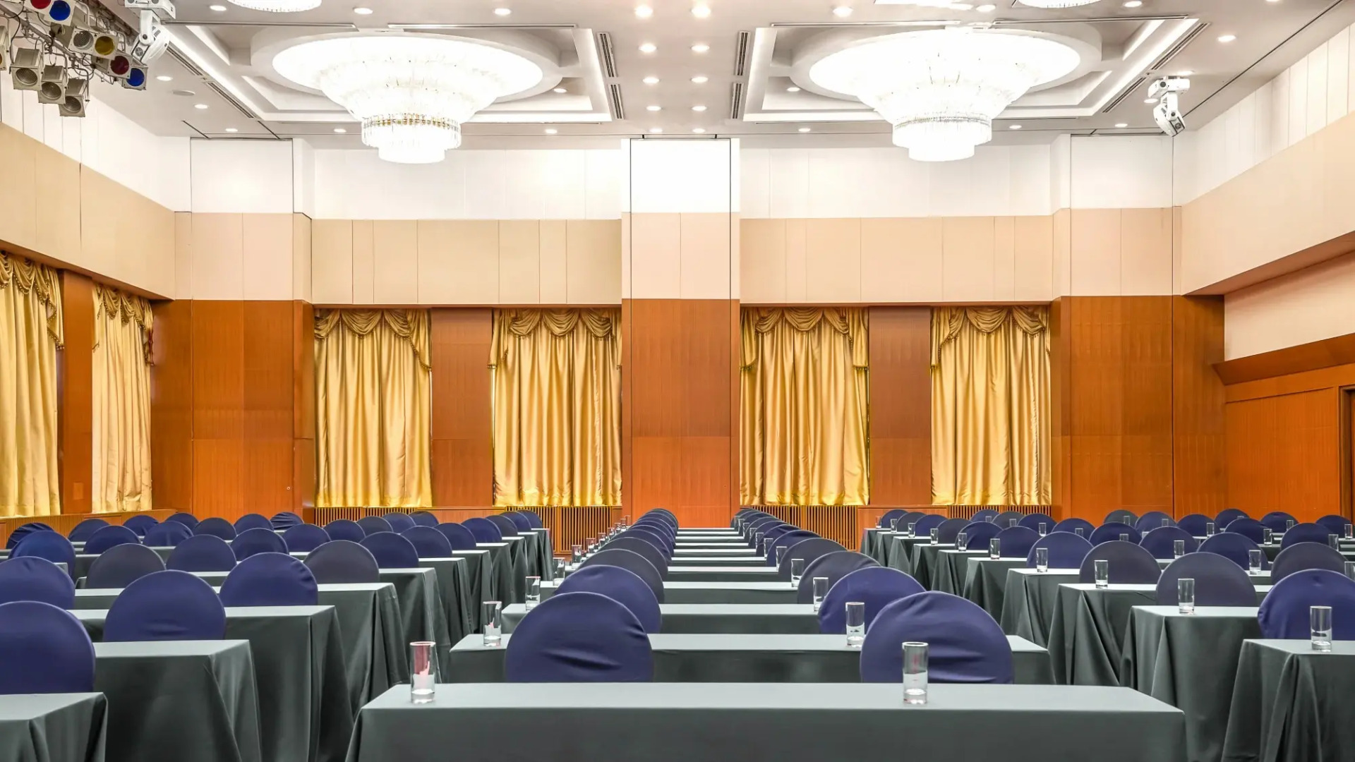 ЛОТТЕ Отель Владивосток