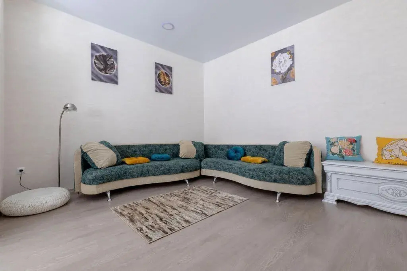 Квартира 3-комнатная в Самом Сердце Санкт-Петербурга