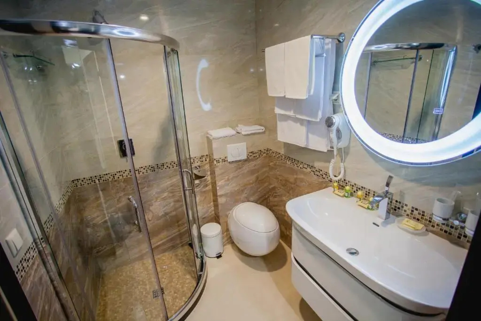 Отель Alex Aqua