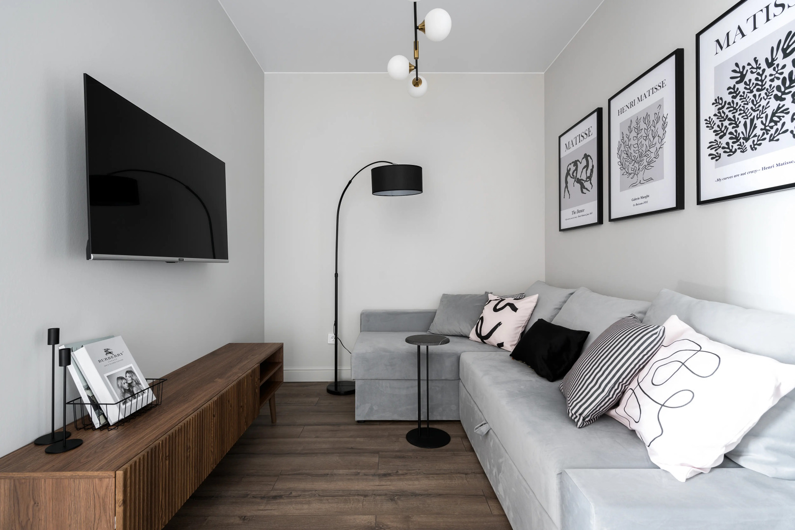 Квартира Евродвушка Silver Pleasure