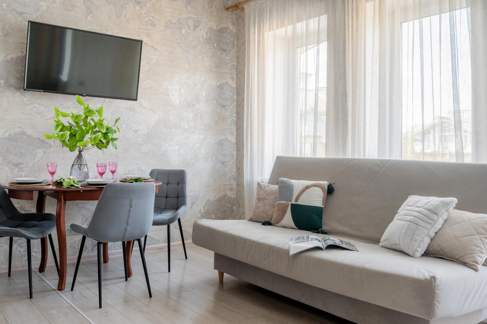 Апартаменты Вгости33 Б. Нижегородская 27