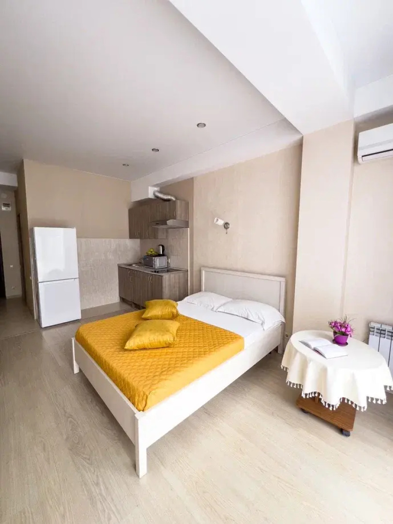 Апартаменты Однокомнатные ЖитьВСочиКруто в 10 Минутах Пешком до Моря