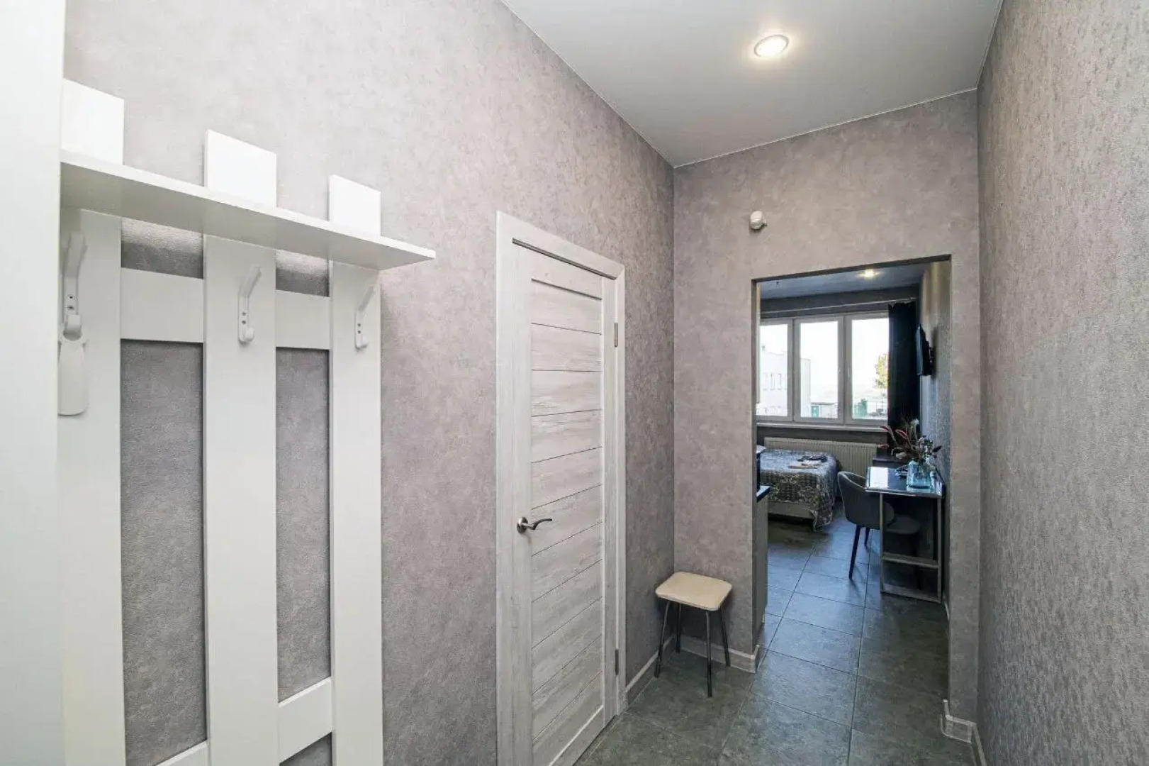 Апартаменты в Центре Города с Видом на Волгу