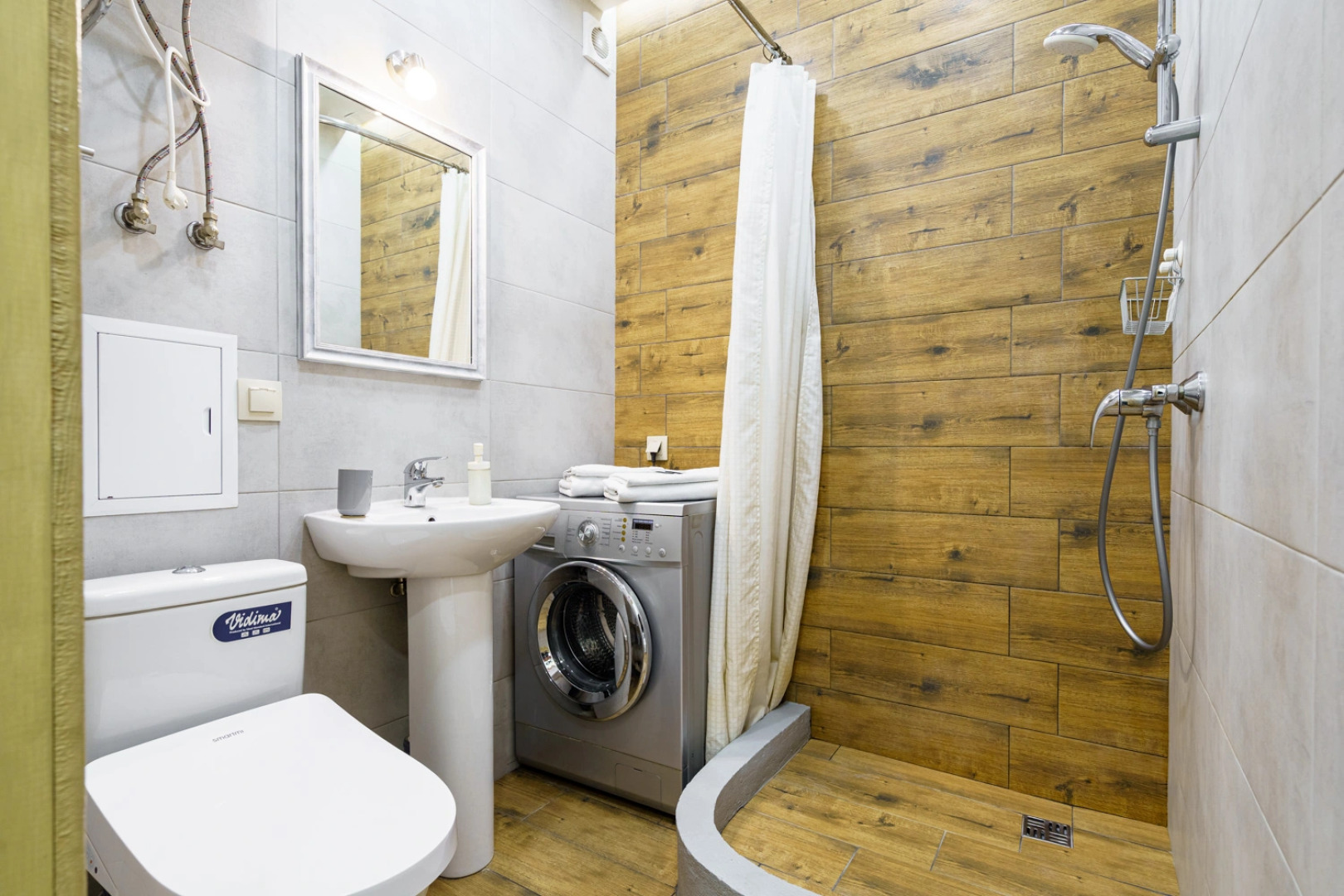 Апартаменты GOOD NIGHT на Карташова 31в