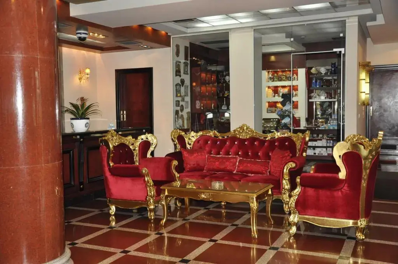 Отель Europa Grand