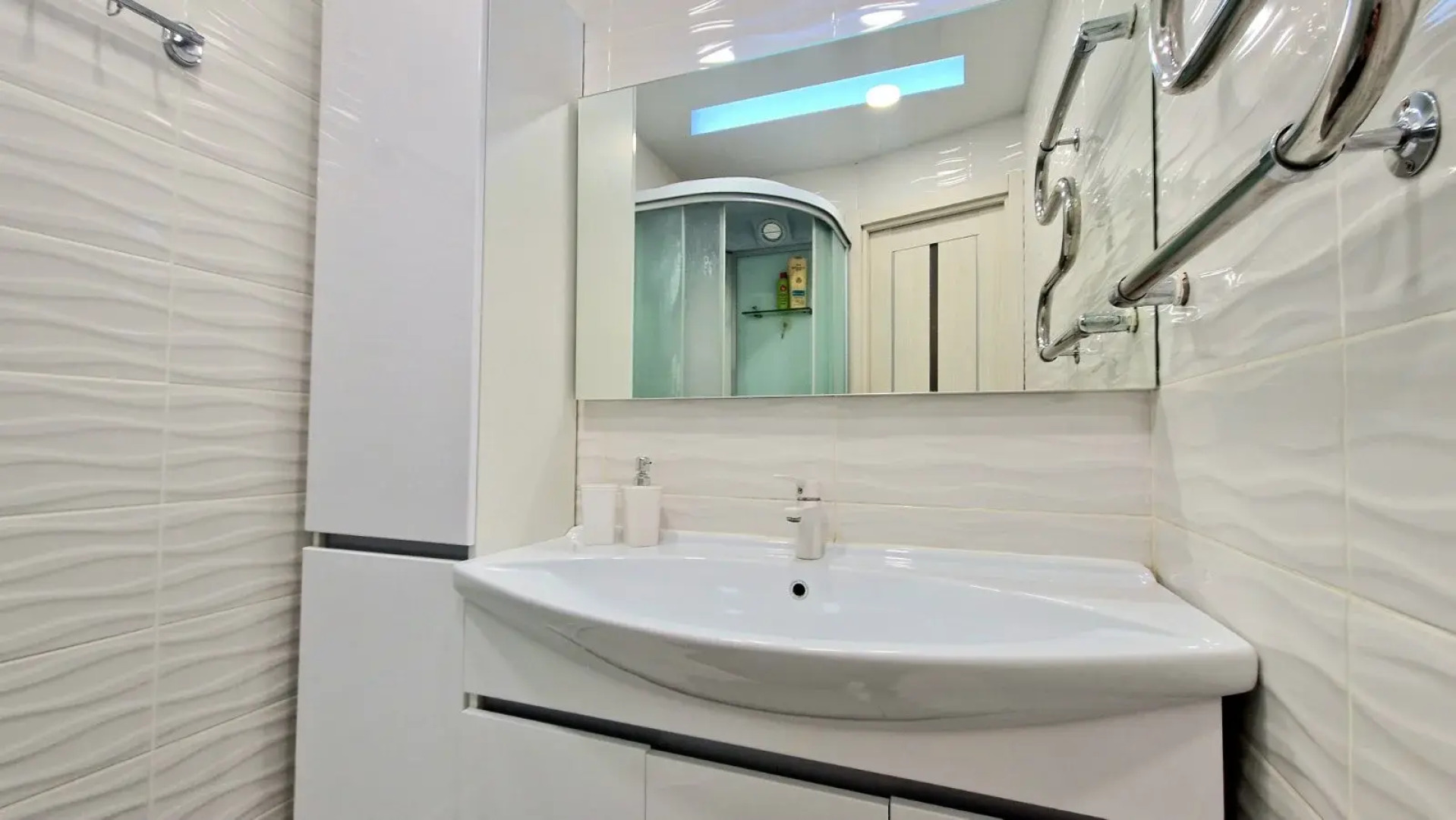 Квартира Большая четырехкомнатная квартира