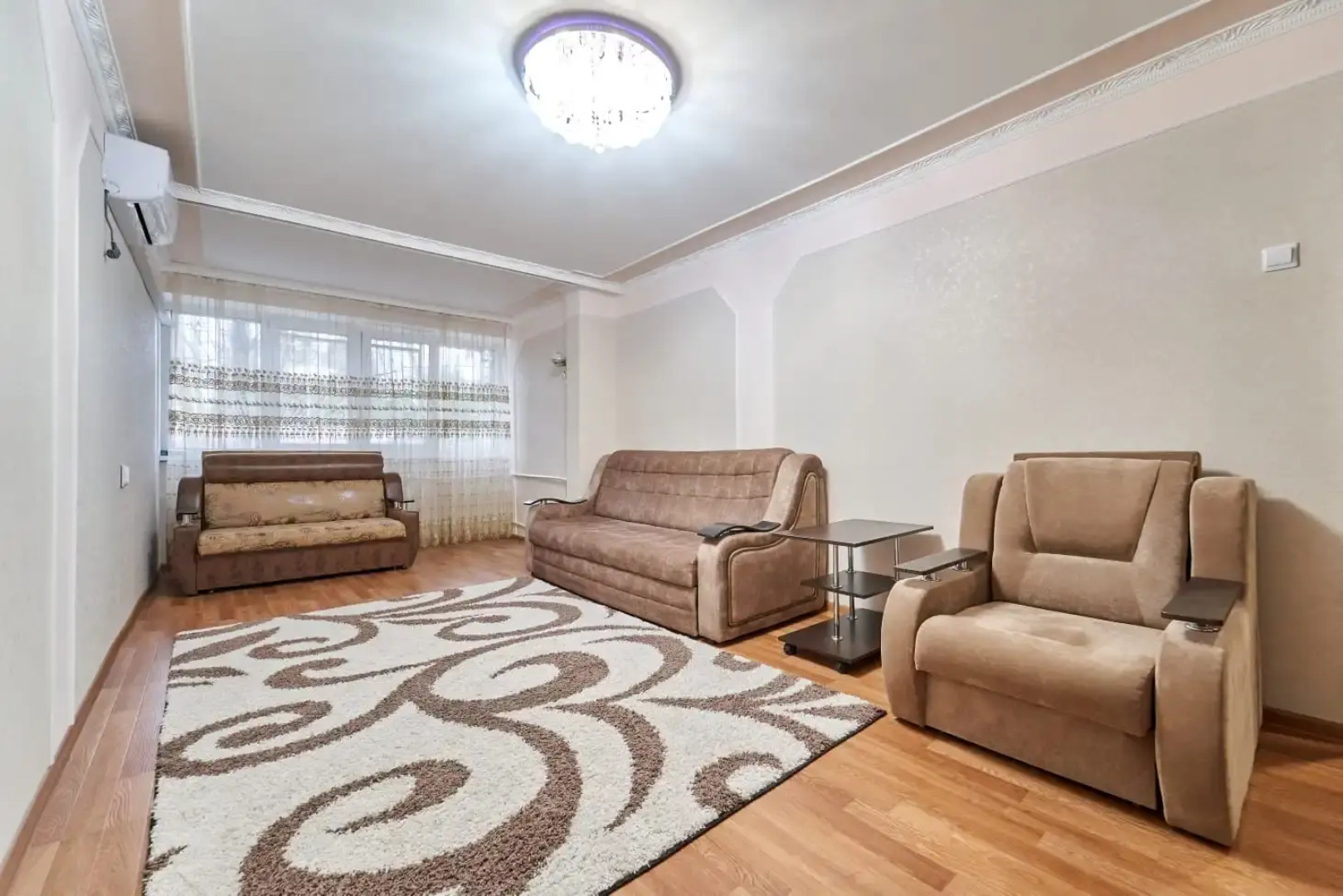 Апартаменты Уютная двухкомнатная квартира в центре