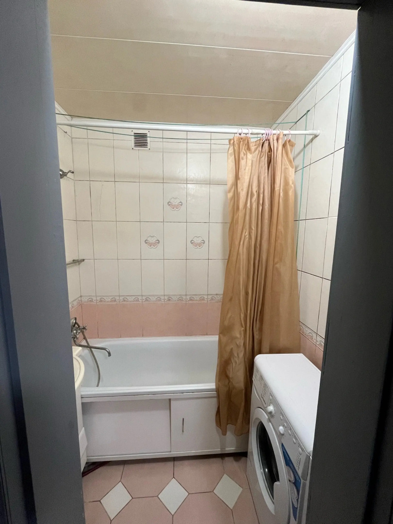 Квартира Трехкомнатная  в Лебедяни