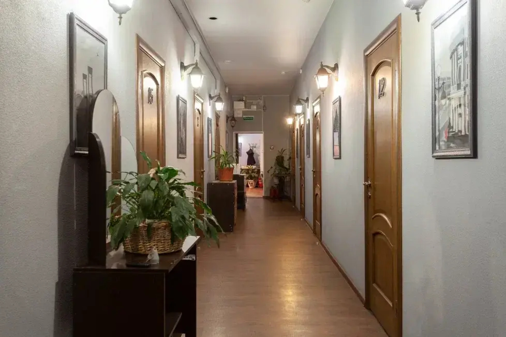 Отель КУ-КУ