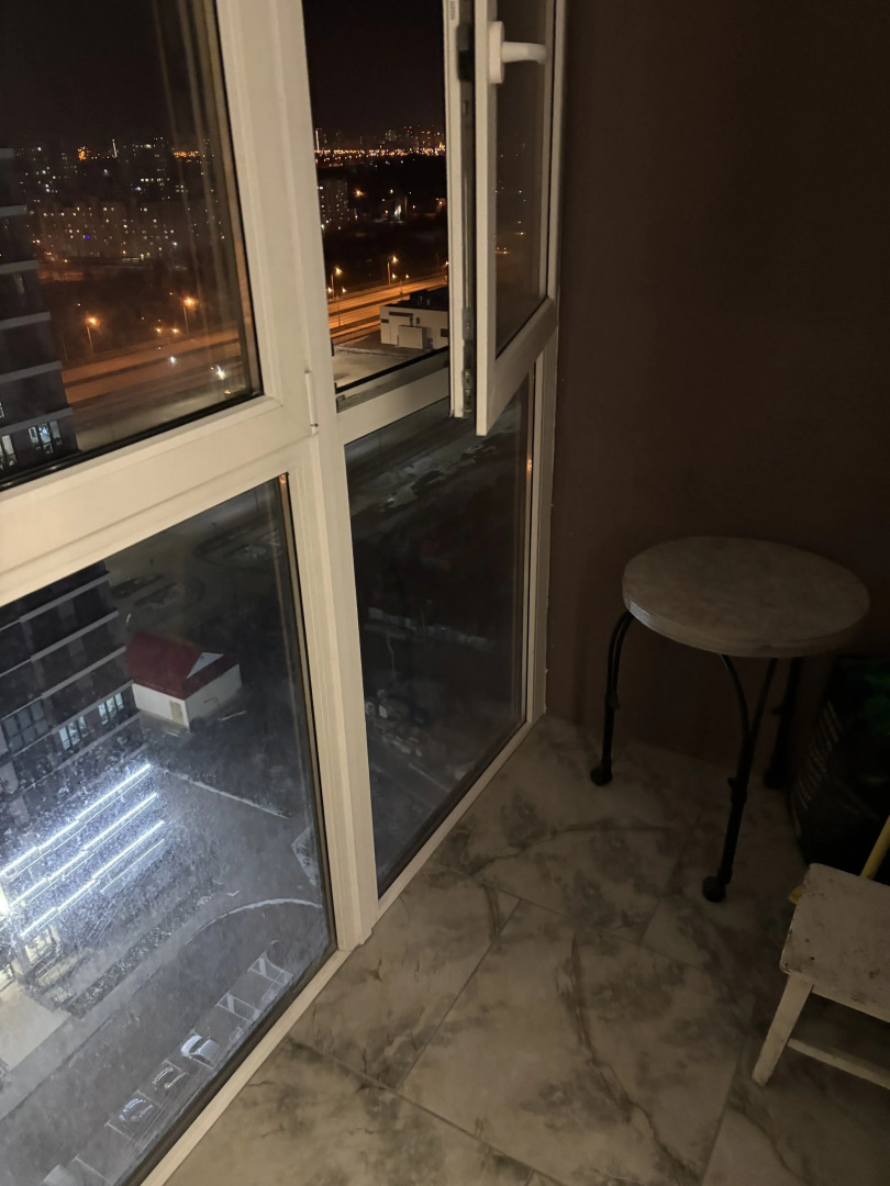 Квартира 2 комнатная на Теслы