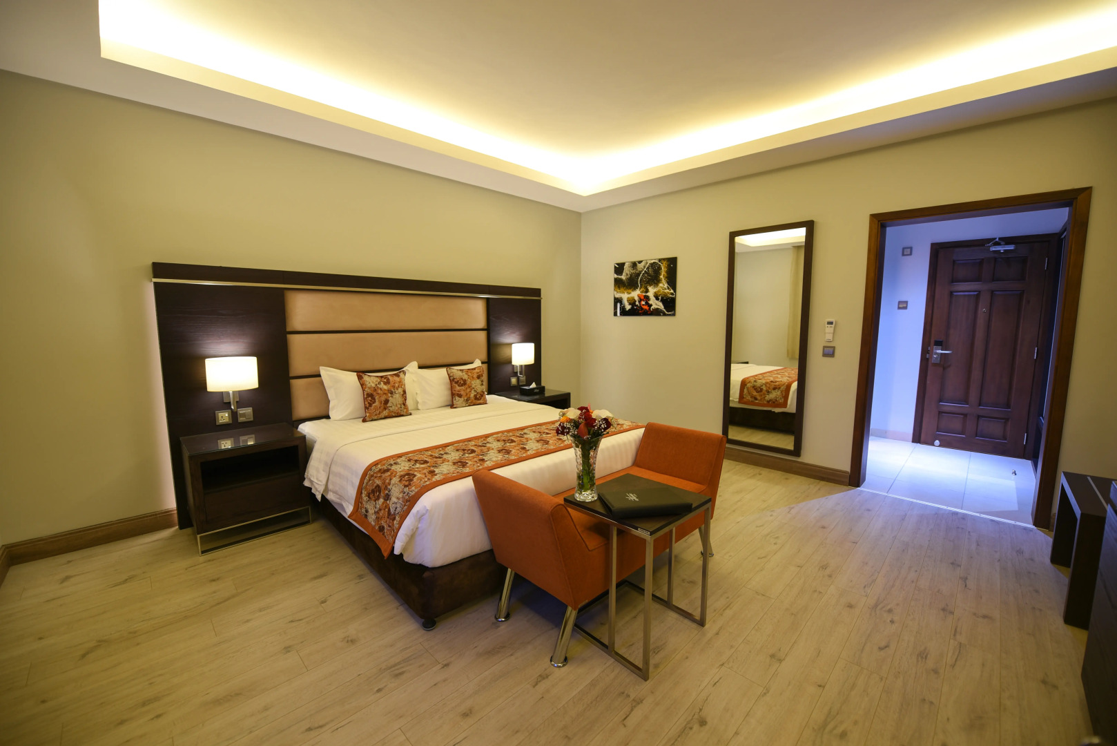 Отель The Athena