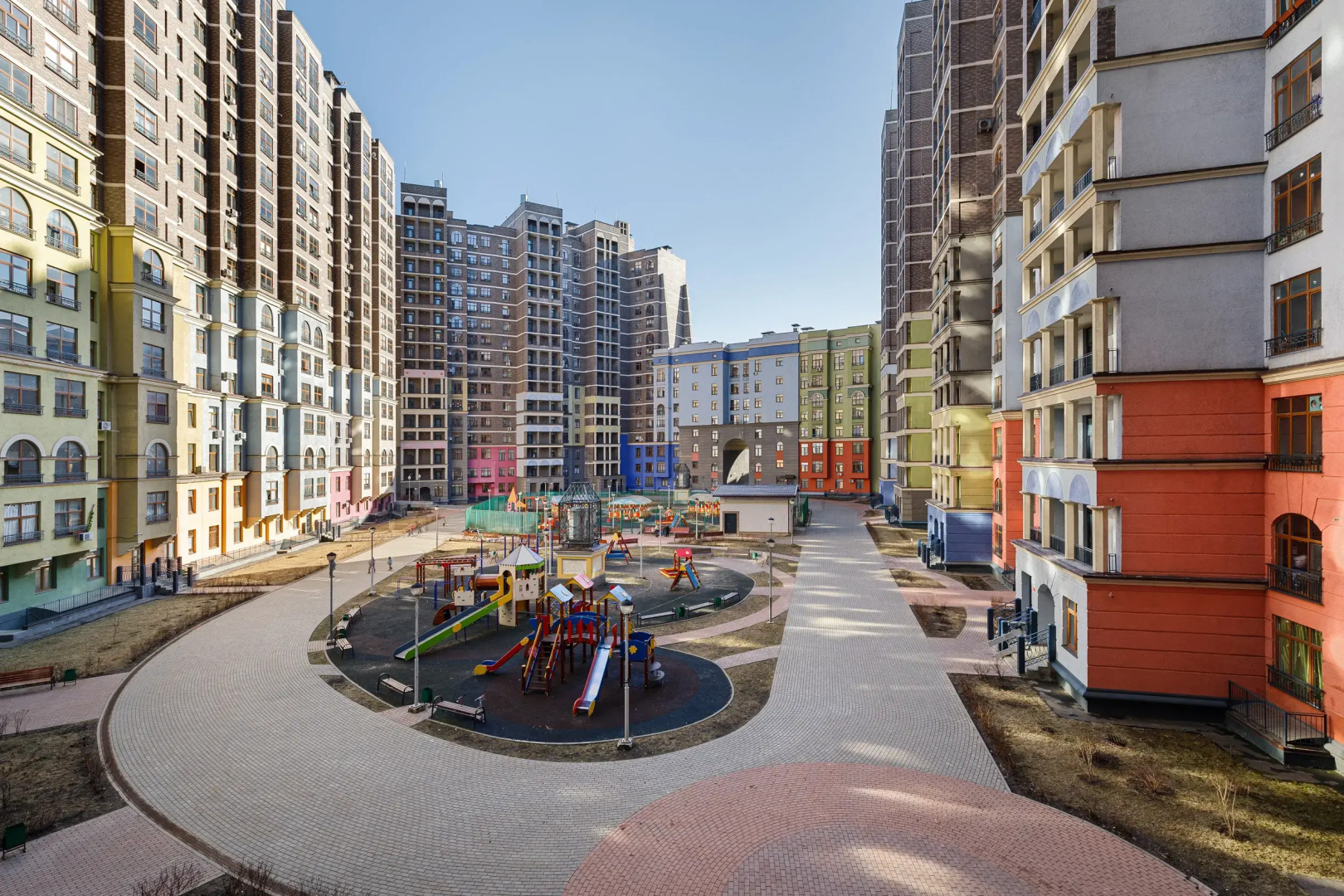 Апартаменты на улице Германа Титова 8