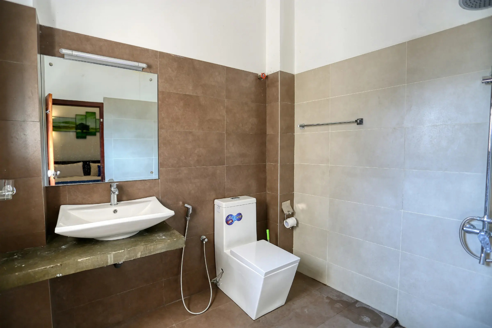 Апартаменты Yoho White House