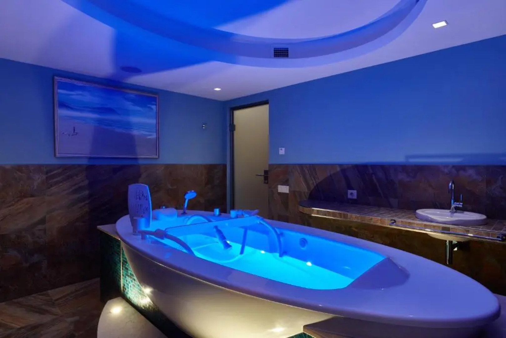 Отель Величъ Country Club