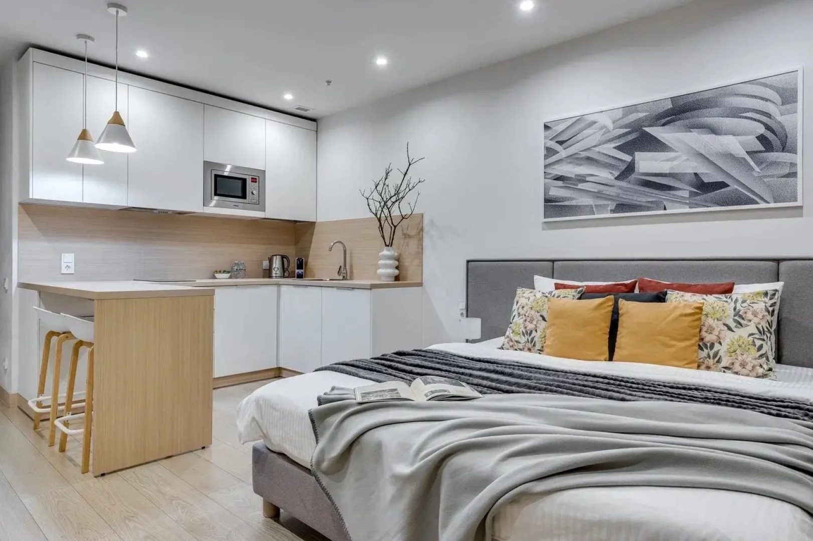 Апартаменты Family Lux с панорамным видом на Остров Мечты и на город