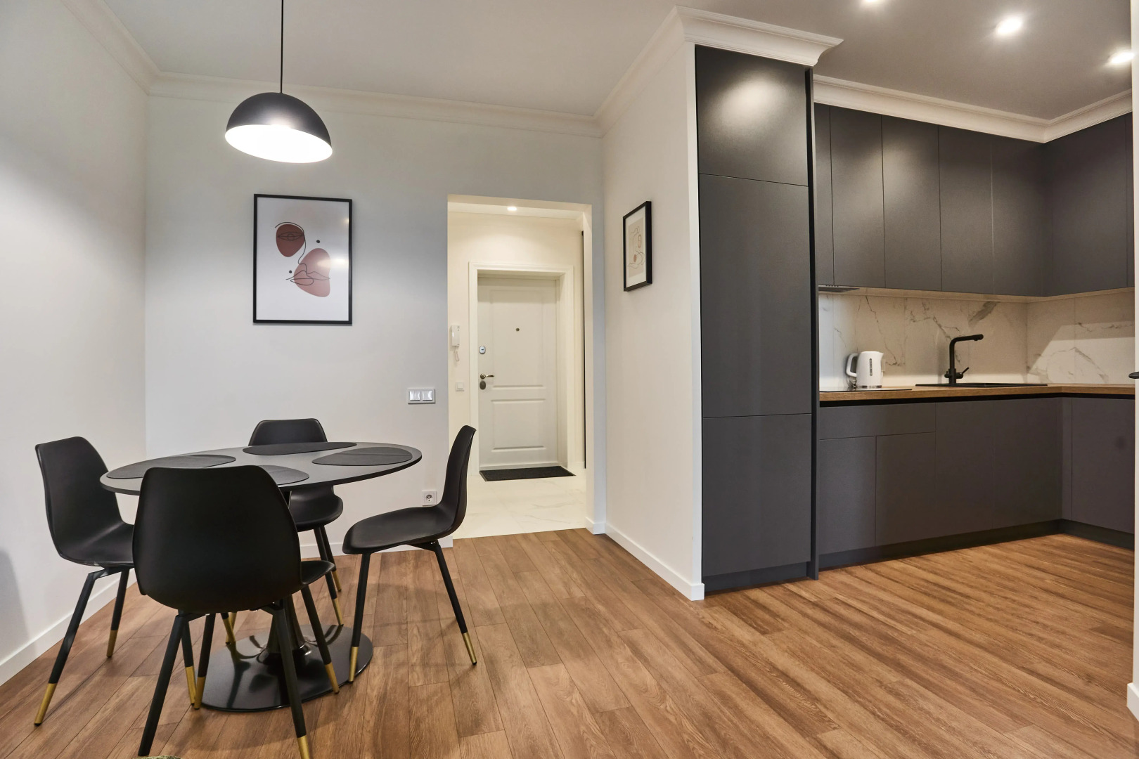 Апартаменты Luxe  с Джакузи на Скрыганова