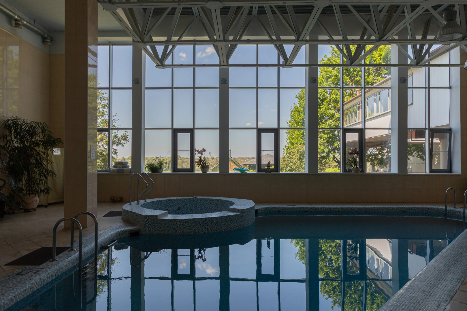 Отель 40-й Меридиан Яхт-клуб