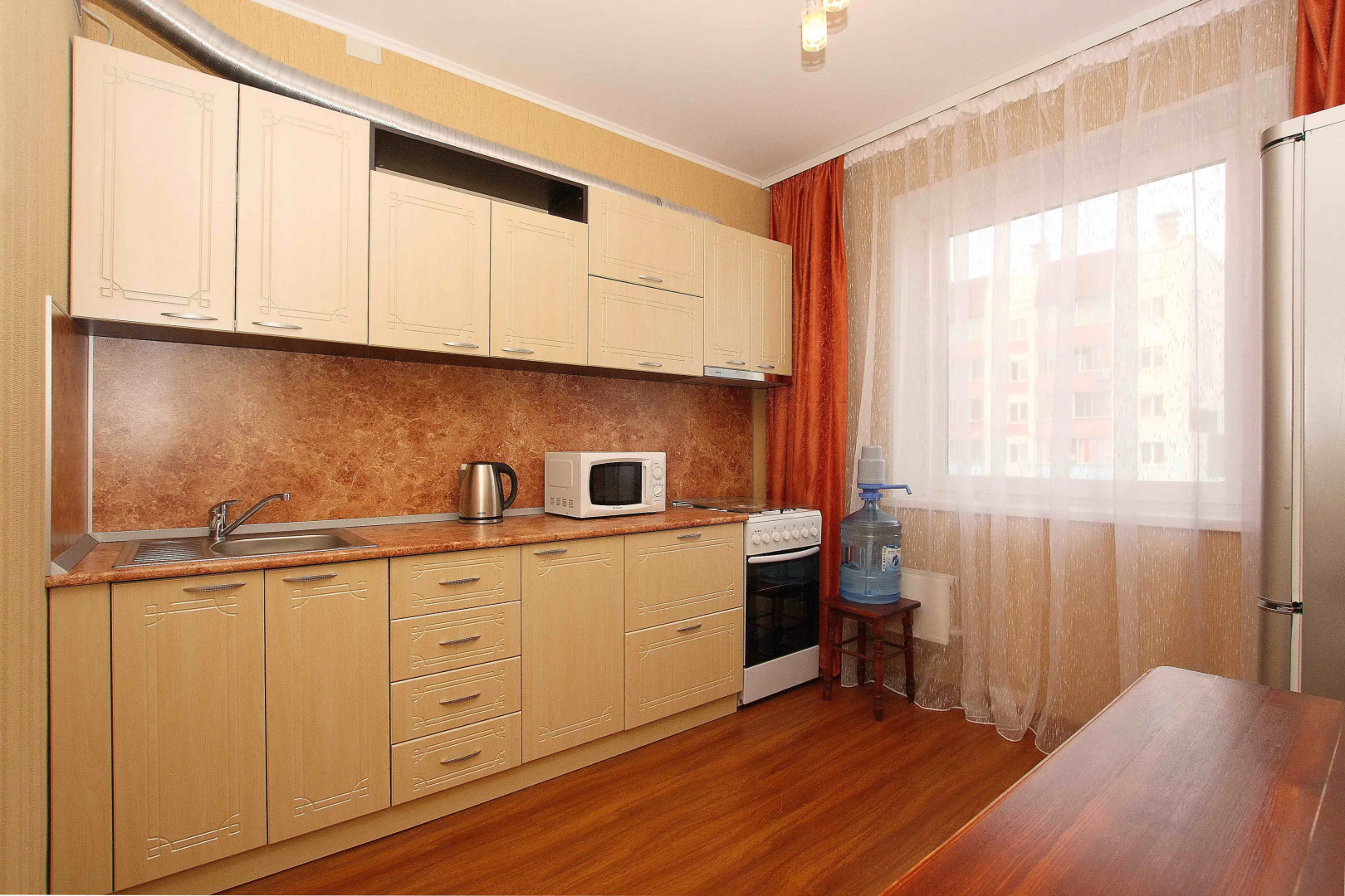 Альт Апартаменты люкс (054)