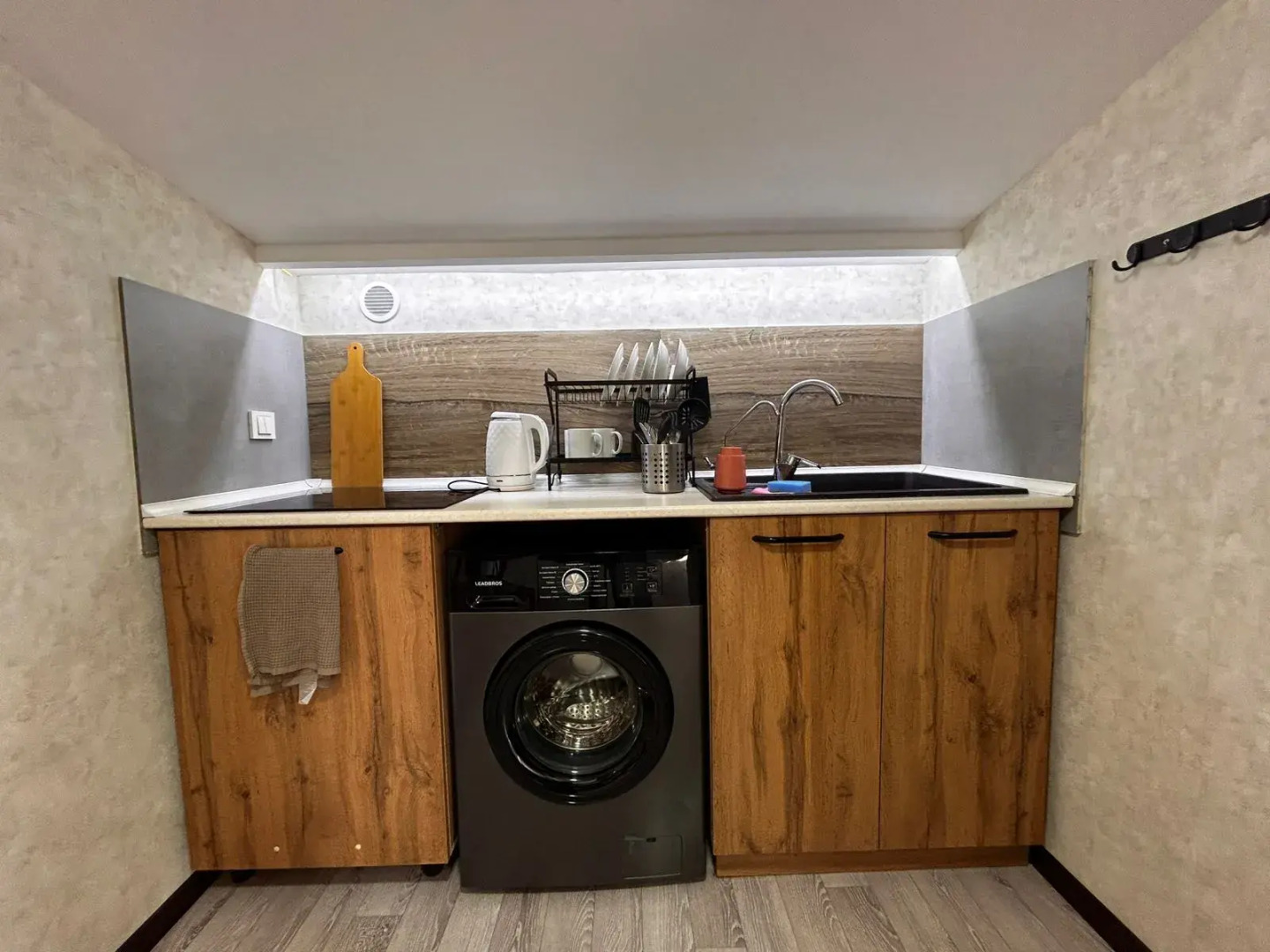 Хостел Evergreen Hostel