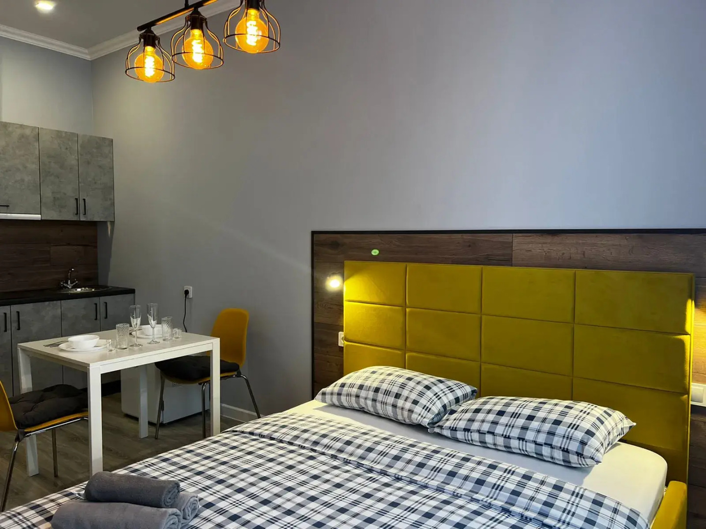 Апартаменты 082Апартаменты на Аксакова 81