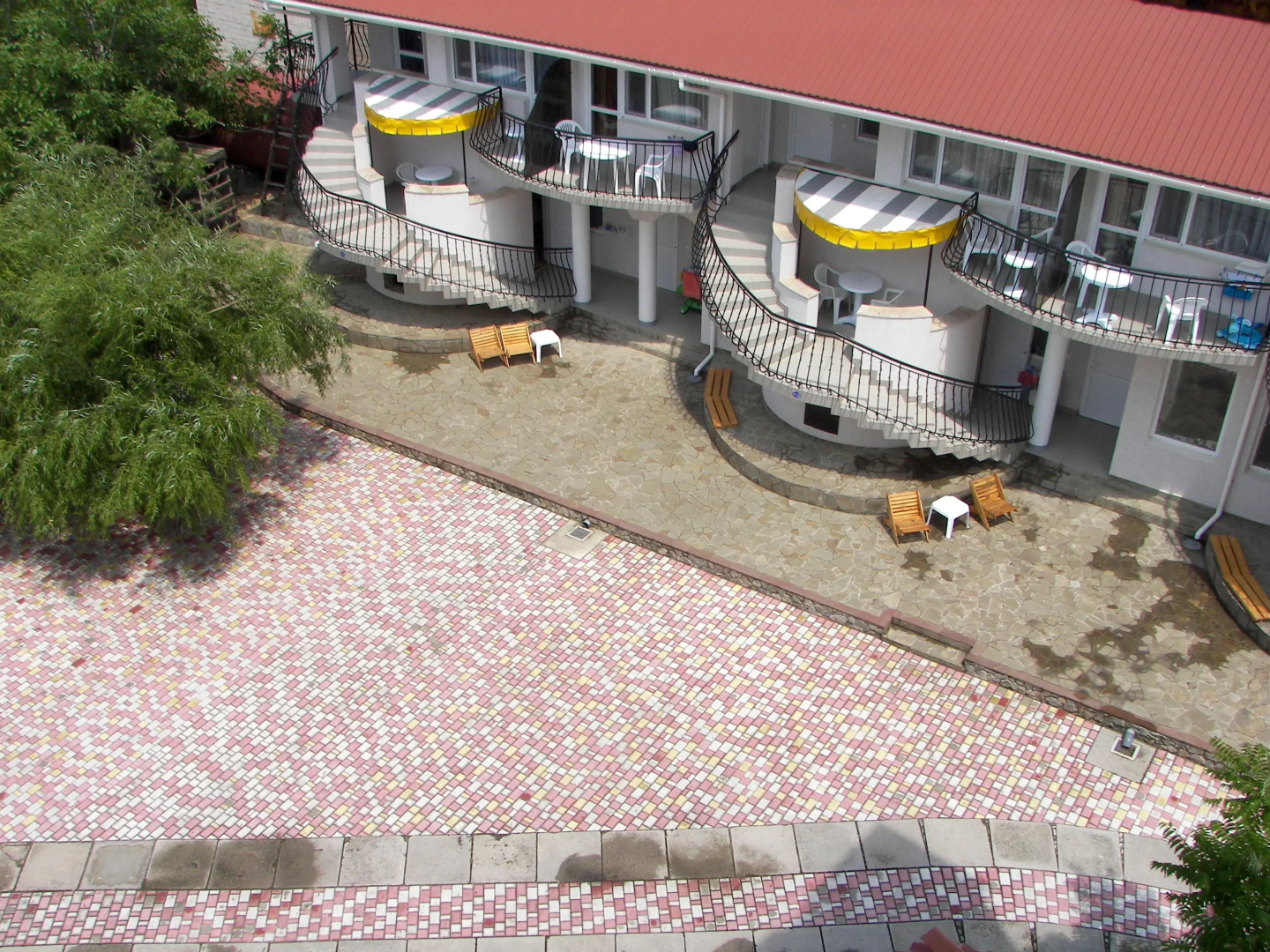 Приморский Дворик