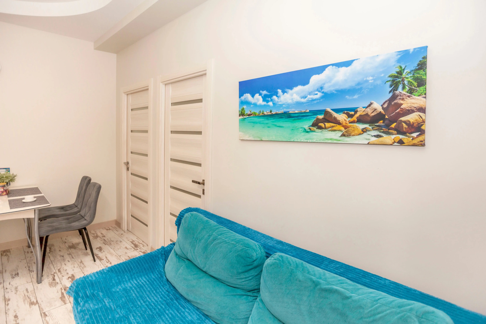 Апартаменты У Моря С Бассейном в ЖК Солнечный апр12