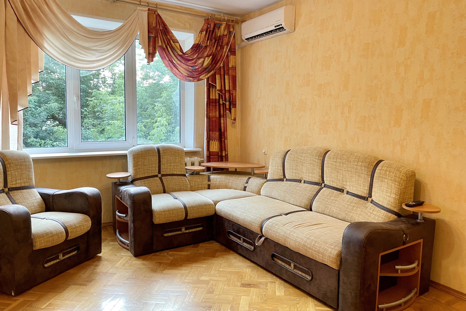 Квартира Сервисные апартаменты на улице Лейтейзена