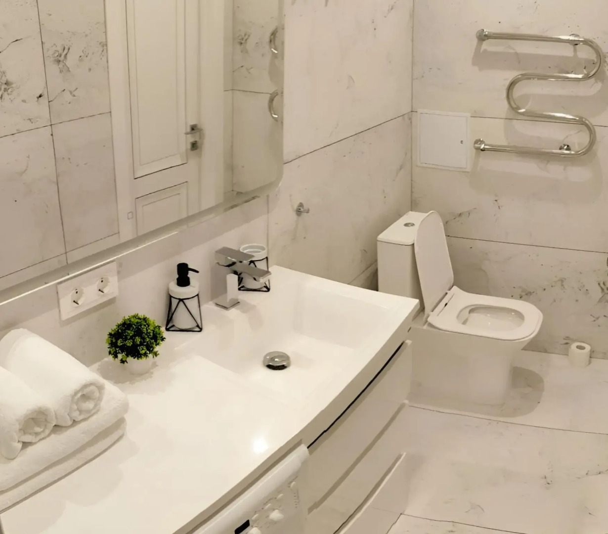 Квартира недалеко от центра Сочи на 4 человек