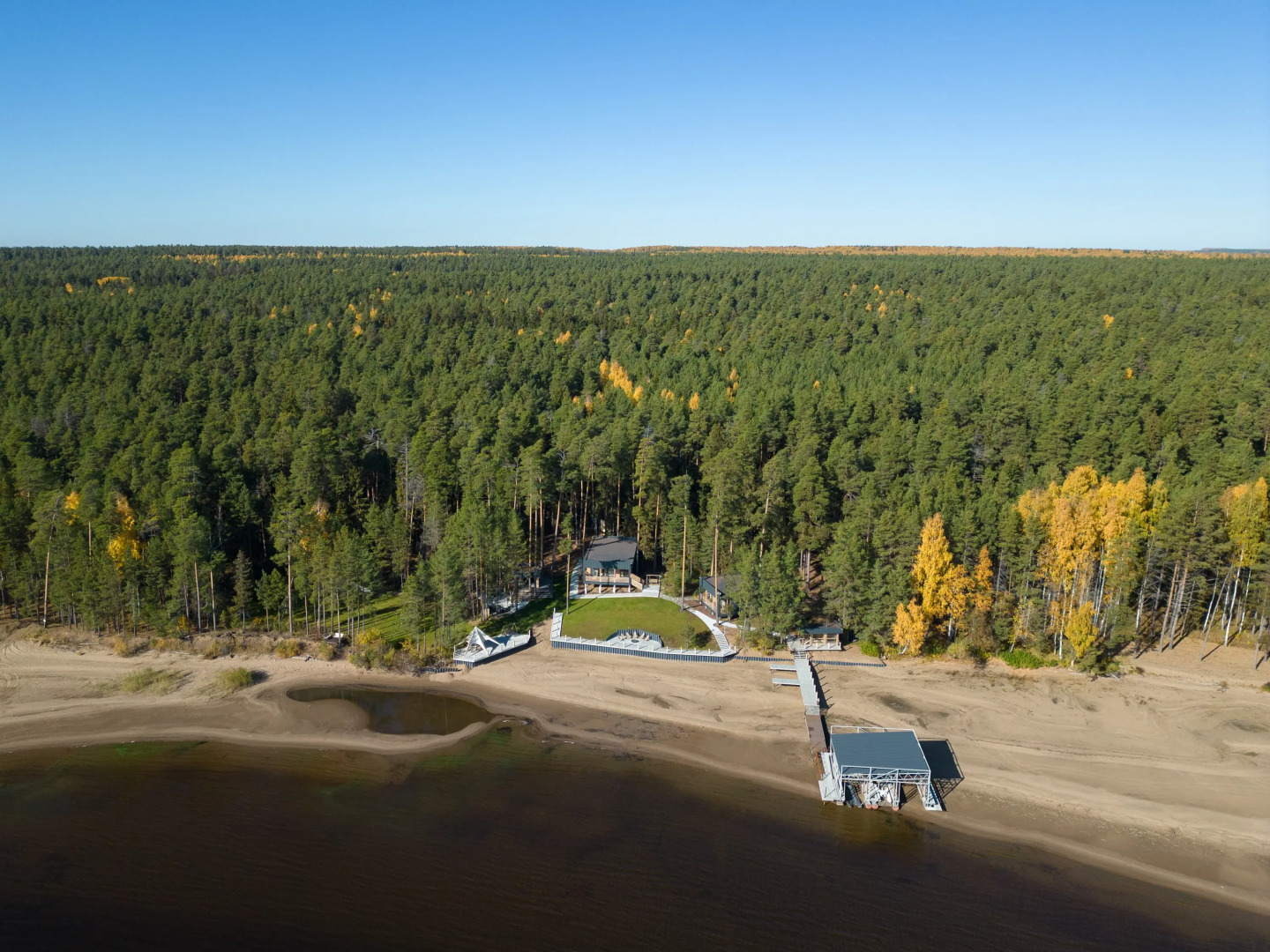 Вилла Дом у Речного Плёса