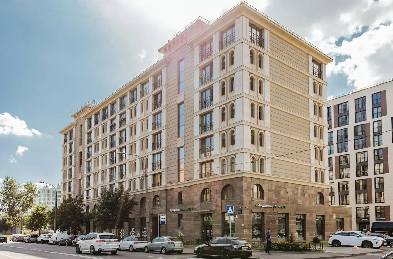 Апартаменты LetYourFlat "Ensemble"