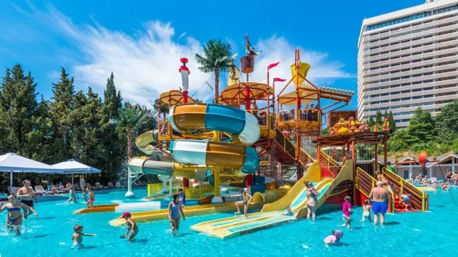 Апартаменты Морской спуск р-н Ялта Интурист