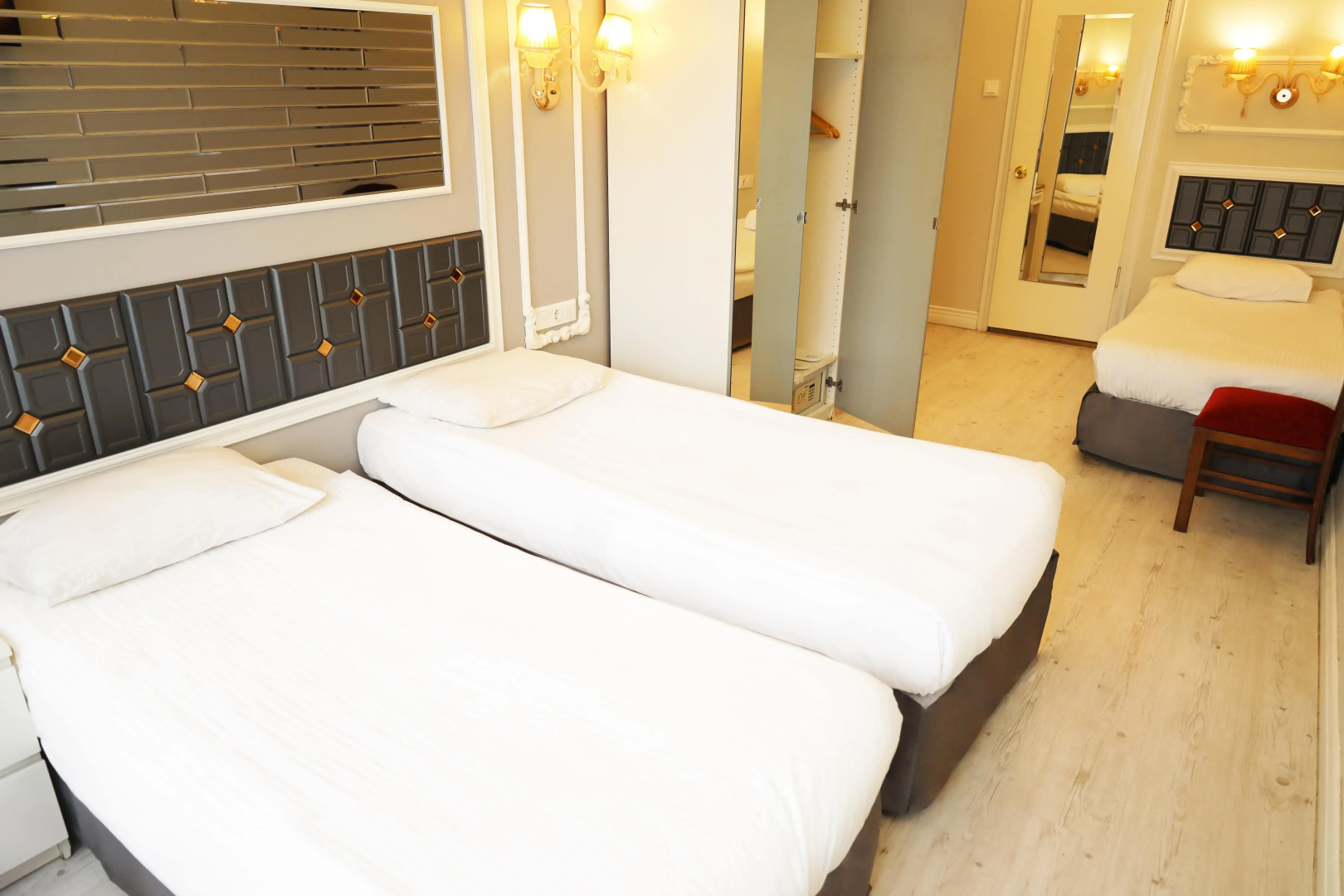 Отель Bakirkoy Tashan Business& Airport Hotel